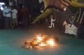 Queman vivo a presunto ladr&oacute;n en Tabasco