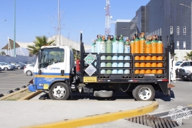 Polic&iacute;a Estatal recupera cami&oacute;n cargado con tanques de ox&iacute;geno