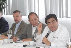 Sostuvo una reuni&oacute;n con integrantes de la CANACO  