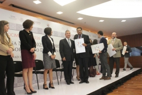 Recibi&oacute; esta distinci&oacute;n por parte de la Secretar&iacute;a del Trabajo y Previsi&oacute;n Social (STyPS) Federa