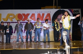Roxana Luna apoyar&aacute; la exportaci&oacute;n de pitahaya en la Mixteca