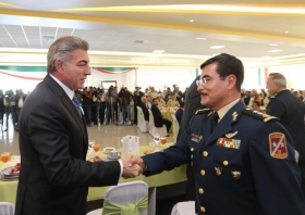 Defender y garantizar la seguridad de las familias, as&iacute; como su pronta respuesta para atender contingencias