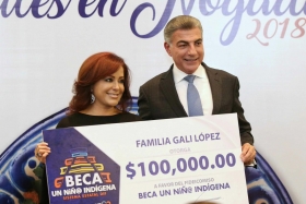 Resalt&oacute; la labor que realiza Dinorah L&oacute;pez de Gali al frente del SEDIF