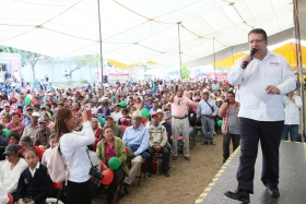 Doger Guerrero indic&oacute; que ning&uacute;n poblano merece vivir en el rezago y el olvido