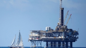 OPEP+ cierra acuerdo para recortar producci&oacute;n petrolera