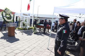  V&aacute;zquez Ojeda fue un hombre comprometido, responsable, disciplinado y profesional
