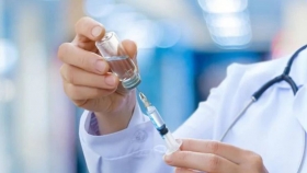 Vacuna covid ser&aacute; aplicada el jueves a m&eacute;dicos