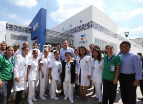 Puso en servicio el Centro de Salud en beneficio de m&aacute;s 10 mil 600 habitantes