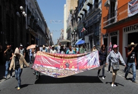 Manifestaci&oacute;n sobre autopista