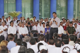 Cuenta con 45 camas y atenci&oacute;n de consulta externa, &aacute;rea de gobierno, ense&ntilde;anza y auxiliares de diagn&oacute;stico