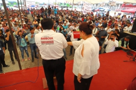 Tambi&eacute;n se comprometi&oacute; a garantizar seguridad en la zona