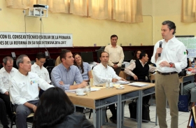 Nu&ntilde;o anunci&oacute; que se adelantar&aacute;n 200 millones de pesos de Escuelas al Cien, para la reconstrucci&oacute;n de las instituciones afectadas por Earl