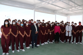 Incorpora ISSSTEP a 34 m&eacute;dicos residentes