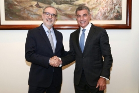 El mandatario reiter&oacute; su compromiso de seguir impulsando proyectos como "Ra&iacute;ces de Puebla"