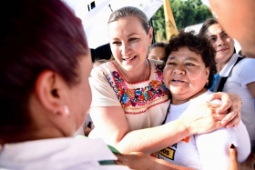 Trabajar&aacute; de la mano con los poblanos de la Mixteca   