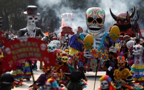5 horas durar&aacute; el desfile de D&iacute;a de Muertos en #CDMX