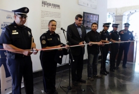 Exposici&oacute;n en el teatro de la ciudad