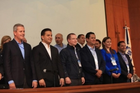 Cuenta con el respaldo y apoyo de l&iacute;deres y militantes 