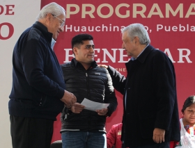 Andr&eacute;s Manuel L&oacute;pez Obrador se&ntilde;al&oacute; que ante los tiempos dif&iacute;ciles es necesario mantener la unidad