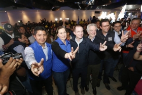 Martha Erika Alonso se comprometi&oacute; a representar los ideales y sue&ntilde;os de la juventud poblana