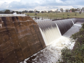La presa Manuel &Aacute;vila Camacho, conocida como Valsequillo, est&aacute; a un 104 por ciento de su capacidad de almacenamiento