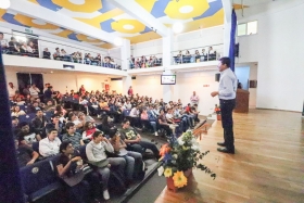 Lament&oacute; que seis de cada diez mujeres sufren alg&uacute;n tipo de violencia