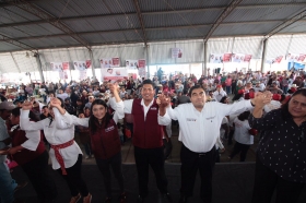Invit&oacute; a sumarse a Juntos Haremos Historia 