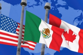Guajardo convers&oacute; el fin de semana pasado con la canciller de Canad&aacute;.