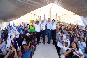 Tambi&eacute;n impulsar&aacute; a artesanos de la regi&oacute;n para que comercialicen sus productos 