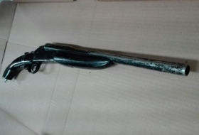 El detenido y el arma de fuego fueron puestos a disposici&oacute;n ante la Procuradur&iacute;a General de la Rep&uacute;blica